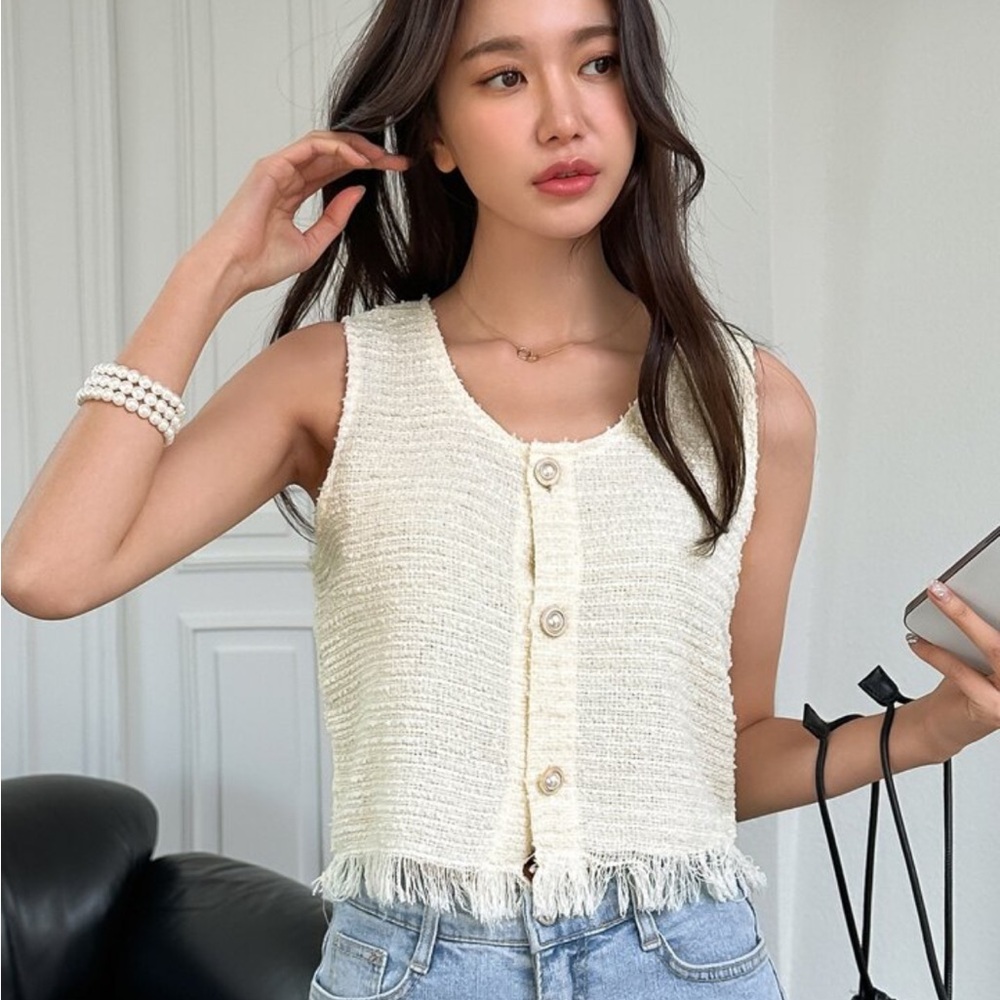 Fringe Trim Button Front Sleeveless Blouse